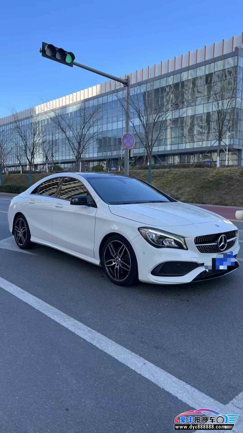 18年奔驰CLA轿车抵押车出售