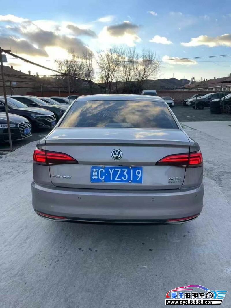 19年大众宝来轿车抵押车出售