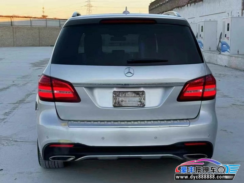 18年奔驰GLS轿车抵押车出售