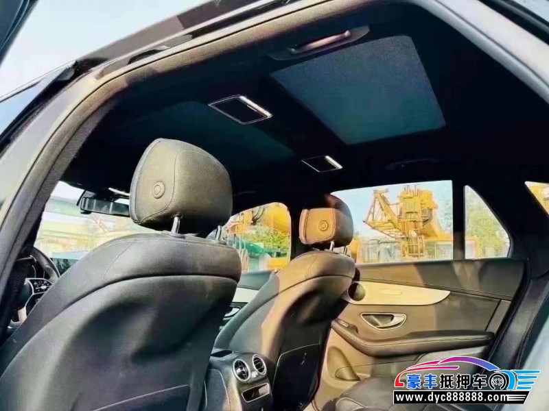 22年奔驰GLC轿车抵押车出售