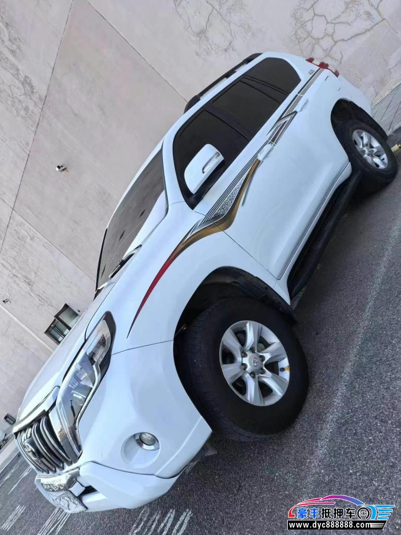 12年丰田普拉多（霸道）轿车抵押车出售