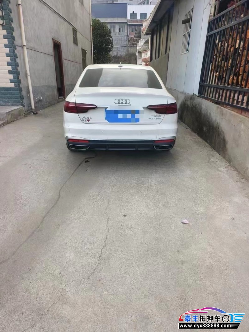 21年奥迪A4L轿车抵押车出售