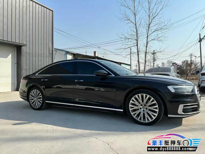20年奥迪A8L轿车抵押车出售