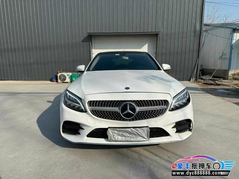 20年奔驰C轿车抵押车出售