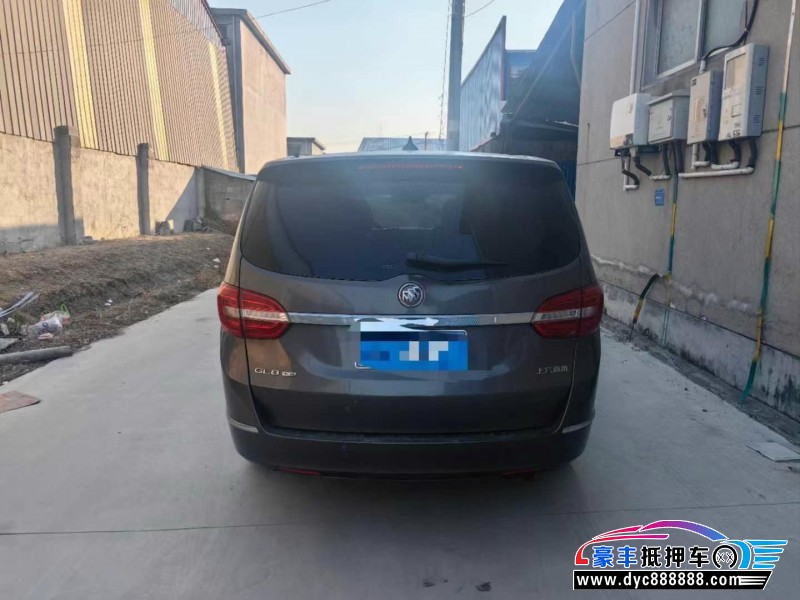 16年别克GL8轿车抵押车出售