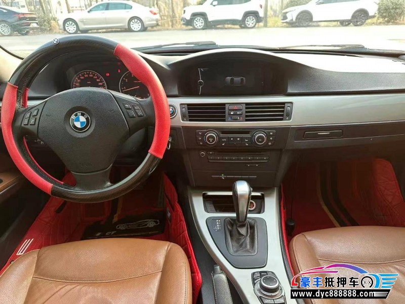 12年宝马3系轿车抵押车出售