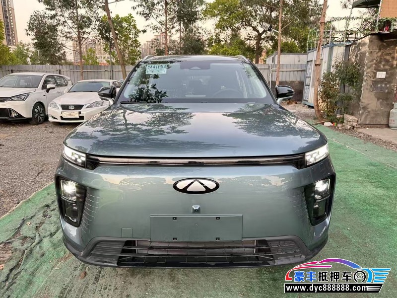 25年奇瑞探索轿车抵押车出售