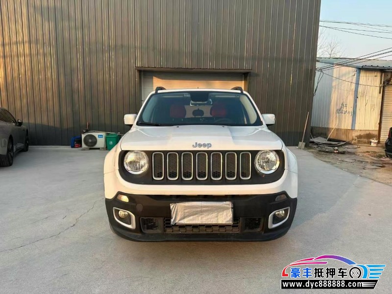 18年Jeep自由侠轿车抵押车出售
