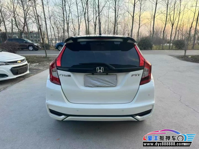 20年本田飞度轿车抵押车出售