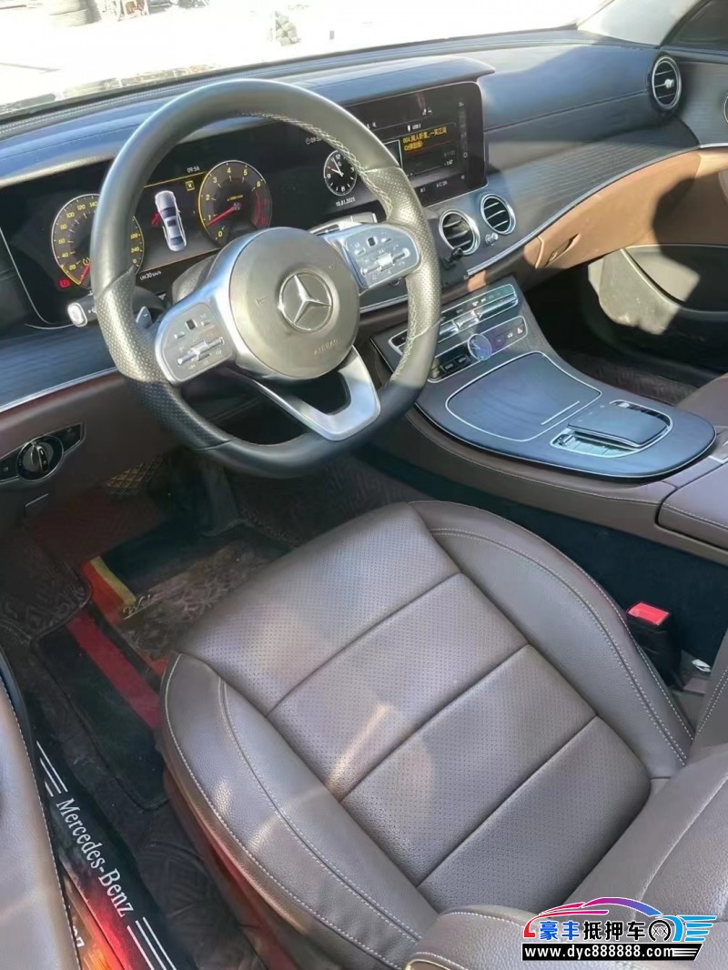 20年奔驰E轿车抵押车出售