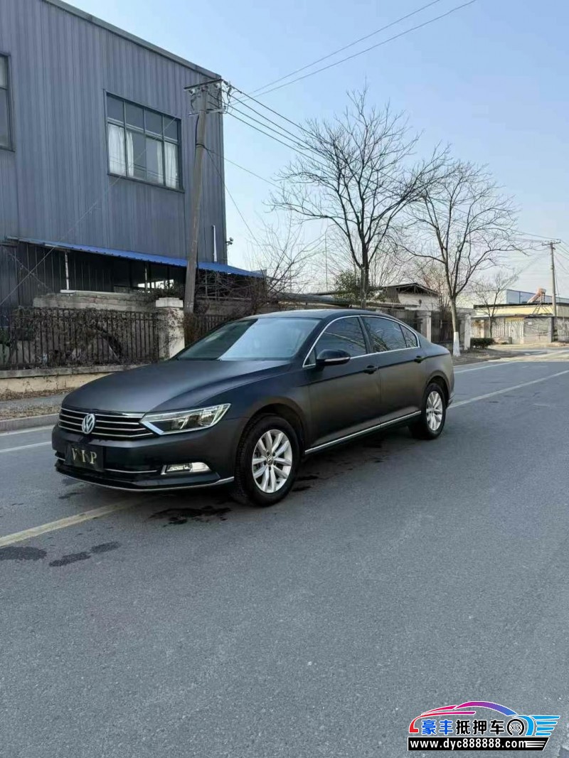 19年大众迈腾轿车抵押车出售