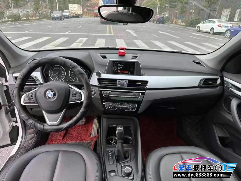 17年宝马X1轿车抵押车出售