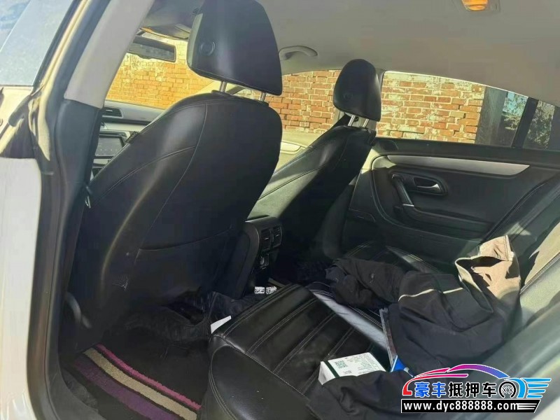 12年大众CC轿车抵押车出售