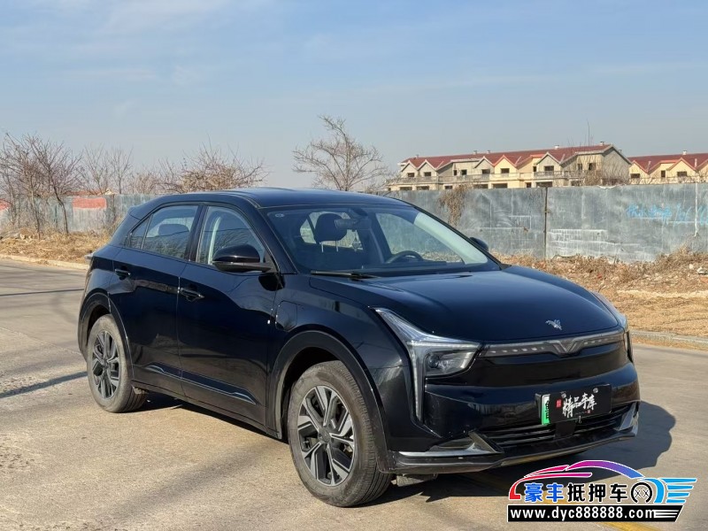 23年哪吒U轿车抵押车出售