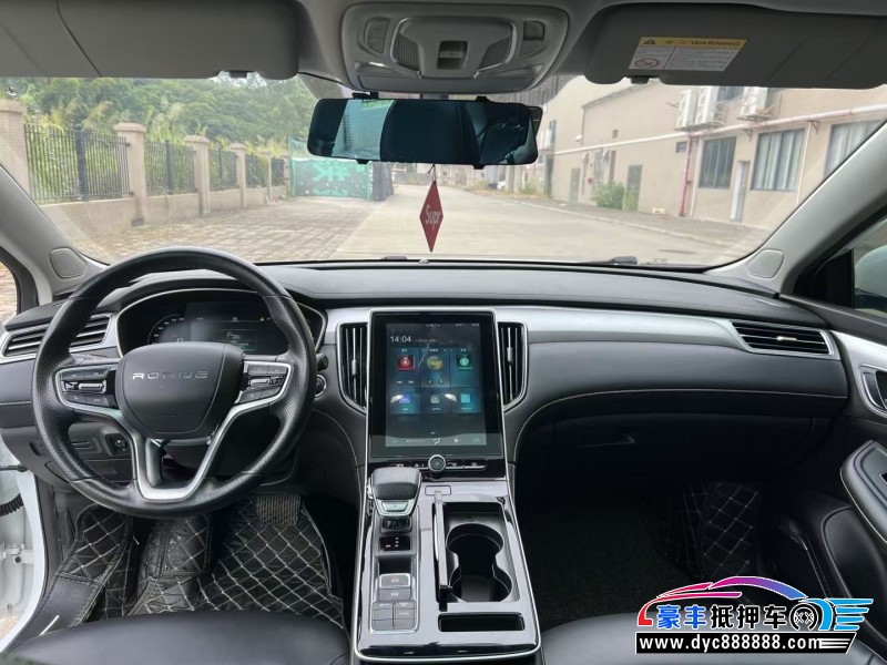 22年荣威ei6轿车抵押车出售