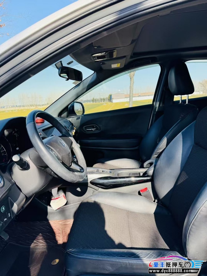 18年本田XRV轿车抵押车出售