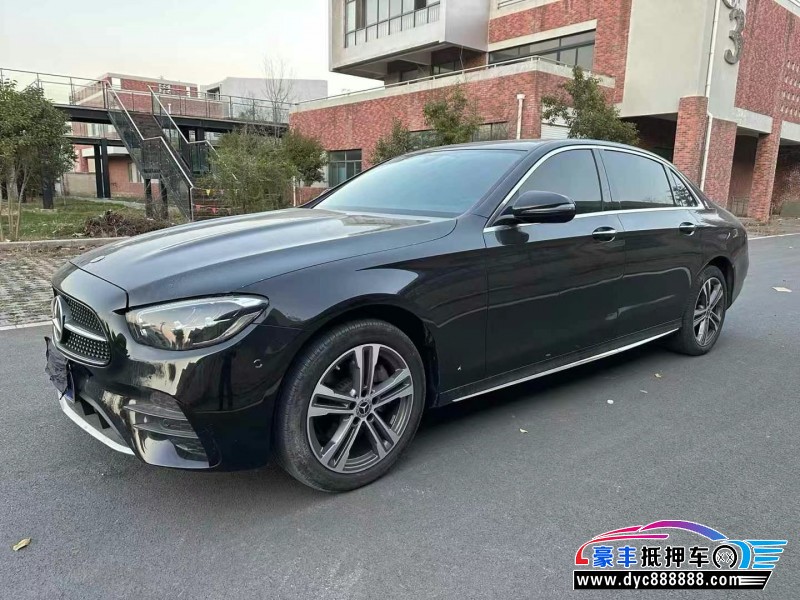 22年奔驰E轿车抵押车出售