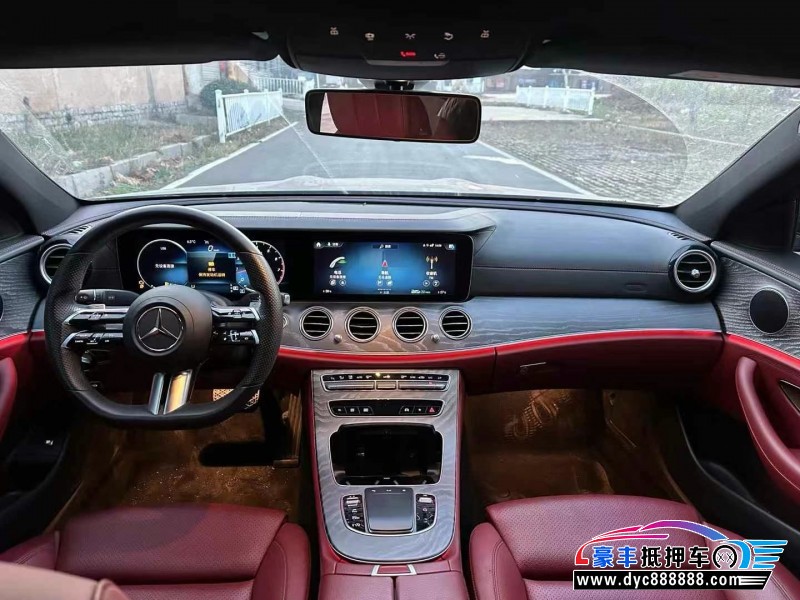 22年奔驰E轿车抵押车出售