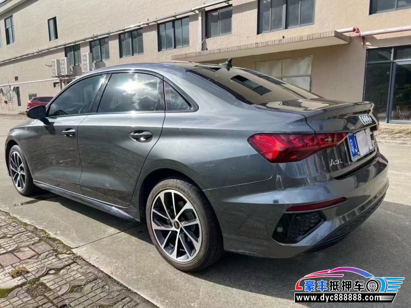 23年奥迪A3轿车抵押车出售