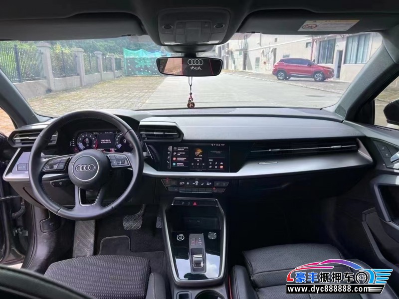 23年奥迪A3轿车抵押车出售