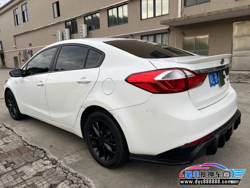 17年起亚K3轿车抵押车出售