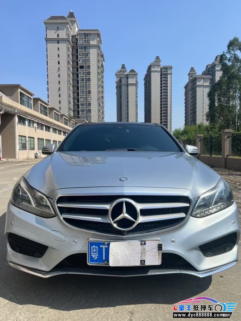 14年奔驰E轿车抵押车出售