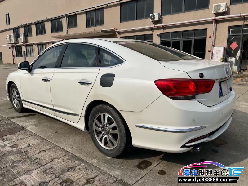 18年本田思铂睿轿车抵押车出售