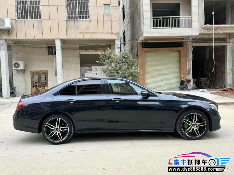 18年奔驰E轿车抵押车出售