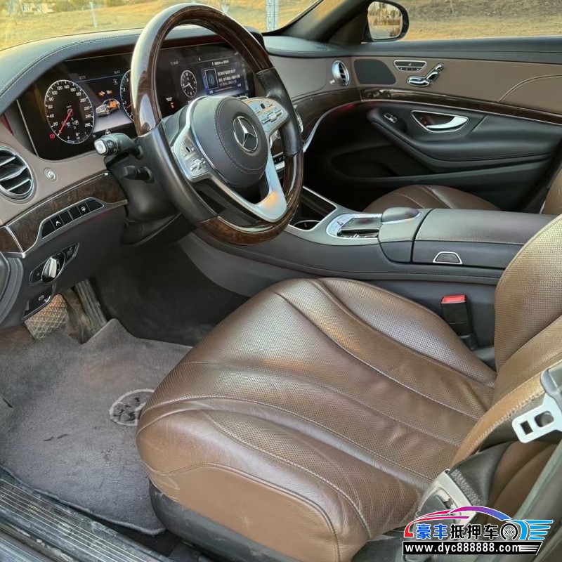 19年奔驰S轿车抵押车出售