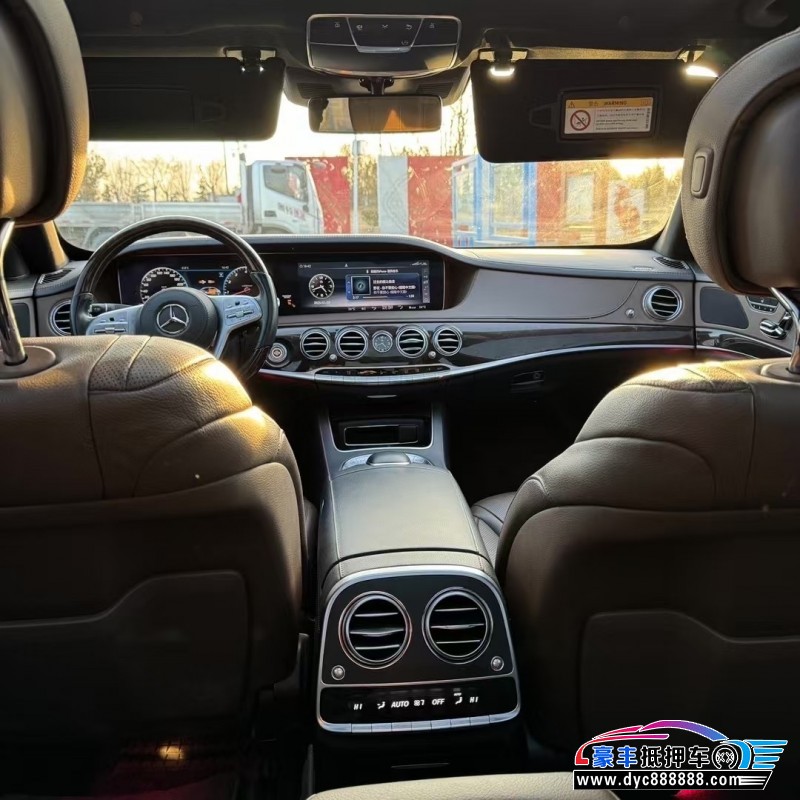 19年奔驰S轿车抵押车出售