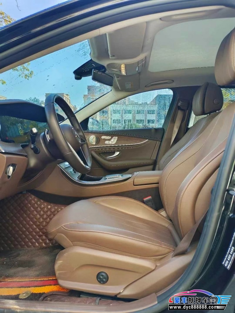 23年奔驰E轿车抵押车出售