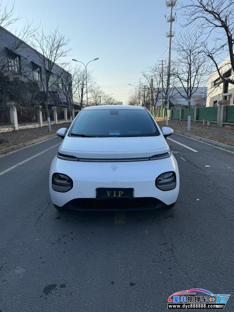 24年宝骏云朵轿车抵押车出售