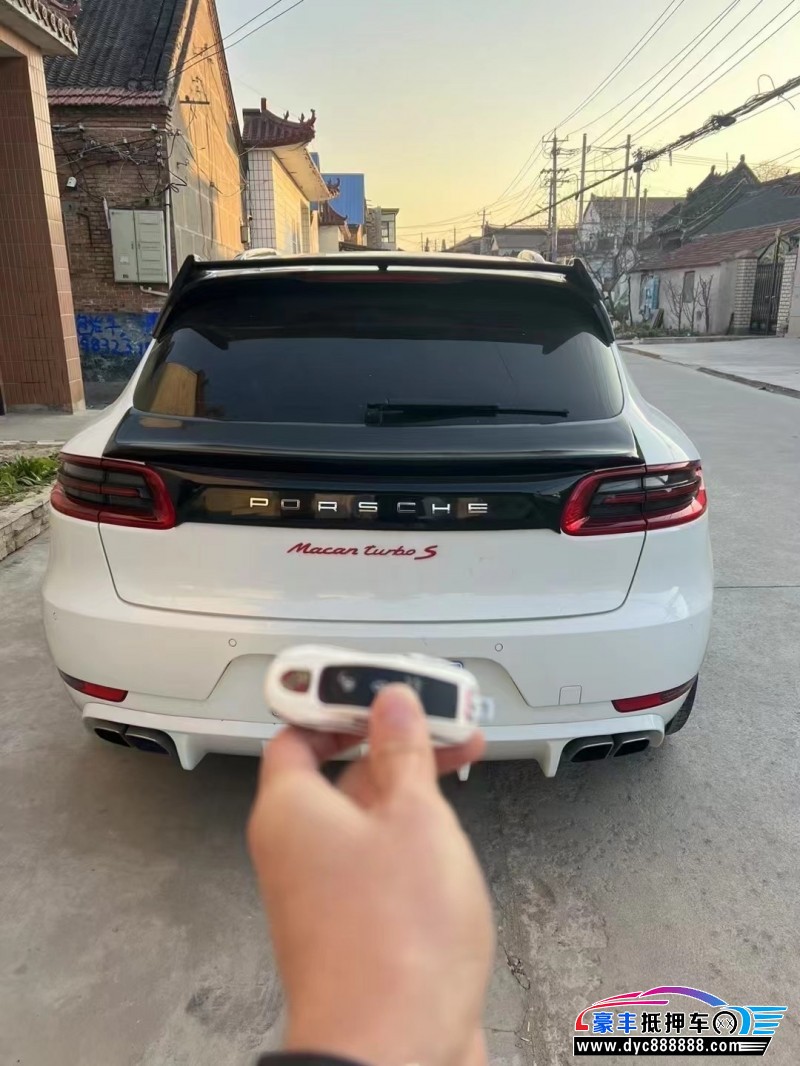 17年保时捷Macan迈凯轿车抵押车出售