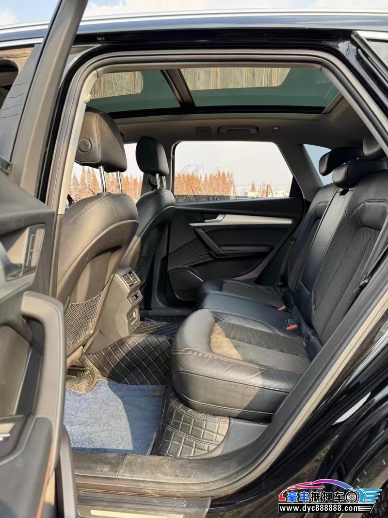 21年奥迪Q5SUV抵押车出售