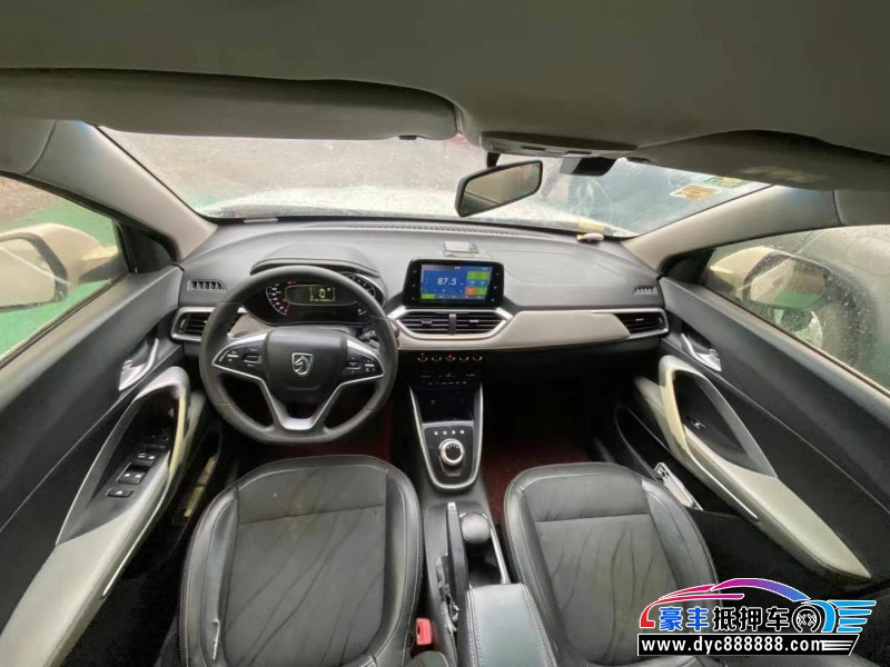 18年宝骏510轿车抵押车出售