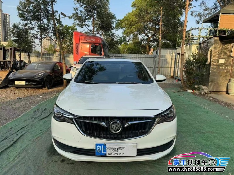 18年别克英朗轿车抵押车出售