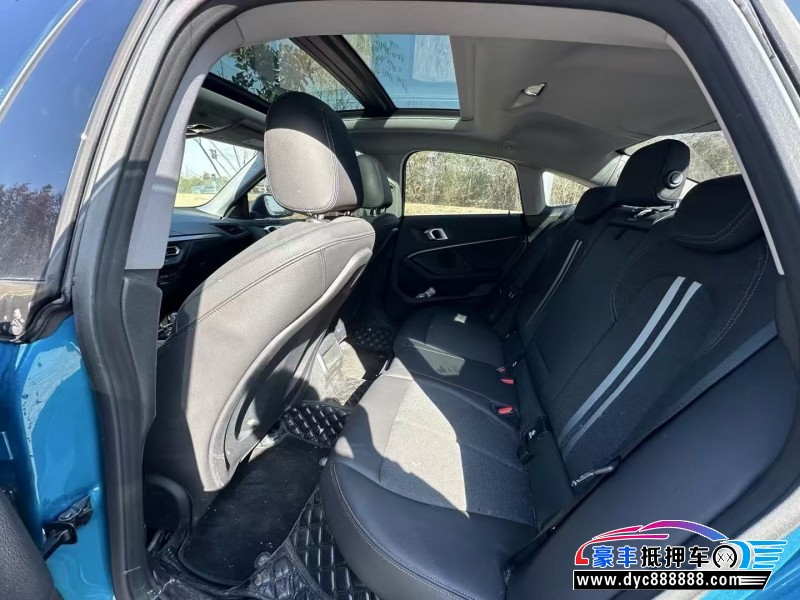 23年宝马2系轿车抵押车出售