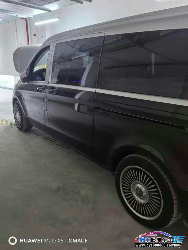 22年奔驰威霆MPV抵押车出售