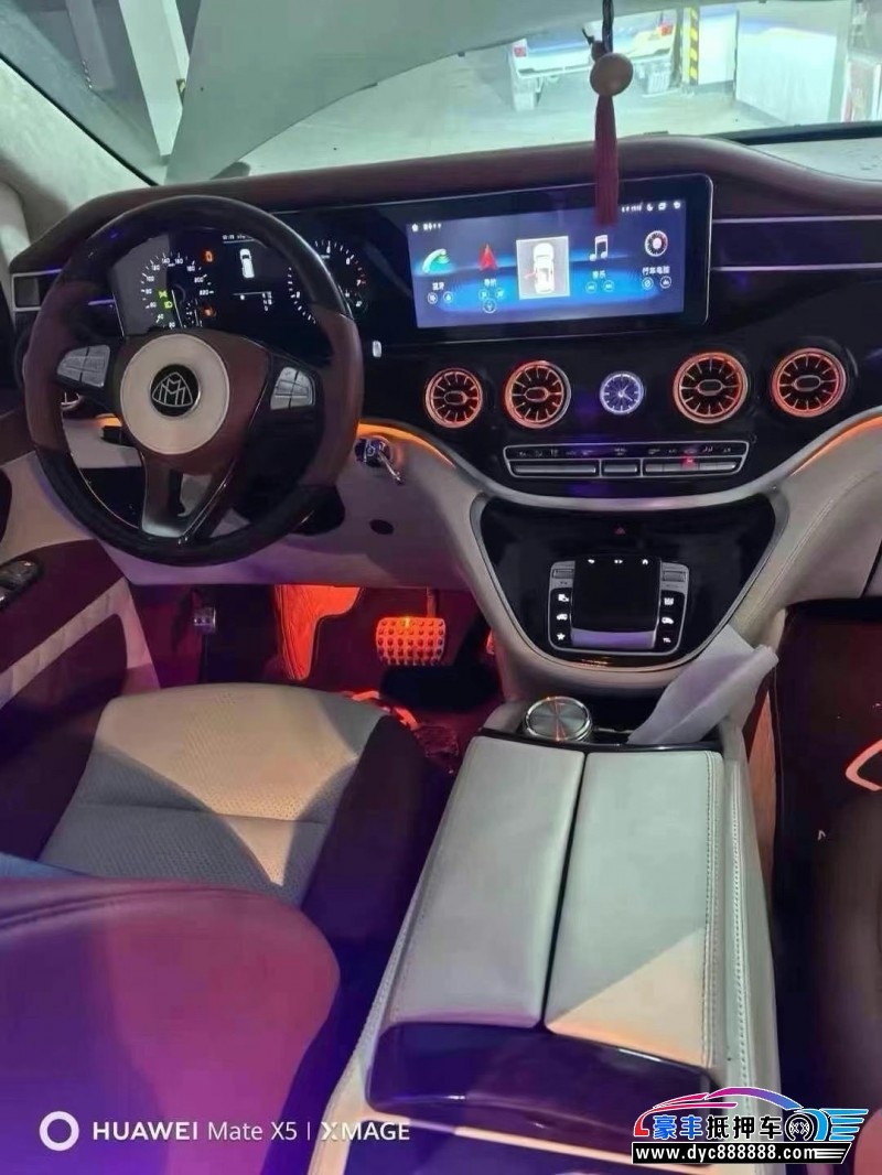 22年奔驰威霆MPV抵押车出售