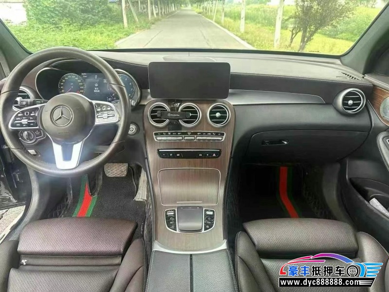 21年奔驰GLCSUV抵押车出售