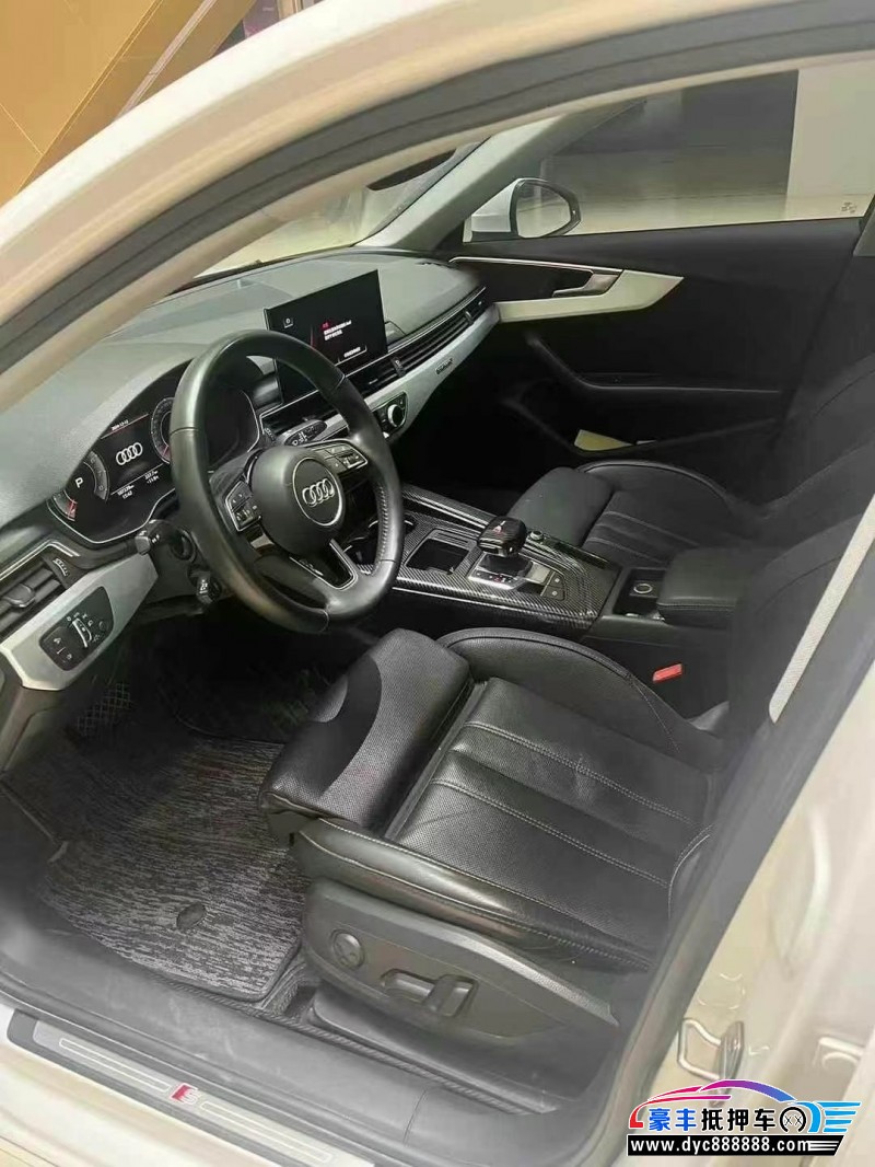 21年奥迪A4L轿车抵押车出售