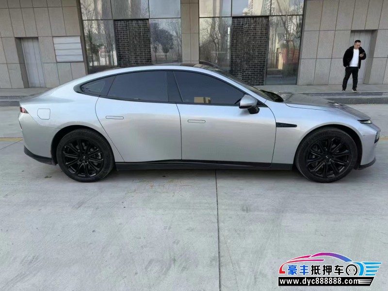 22年小鹏汽车P7轿车抵押车出售