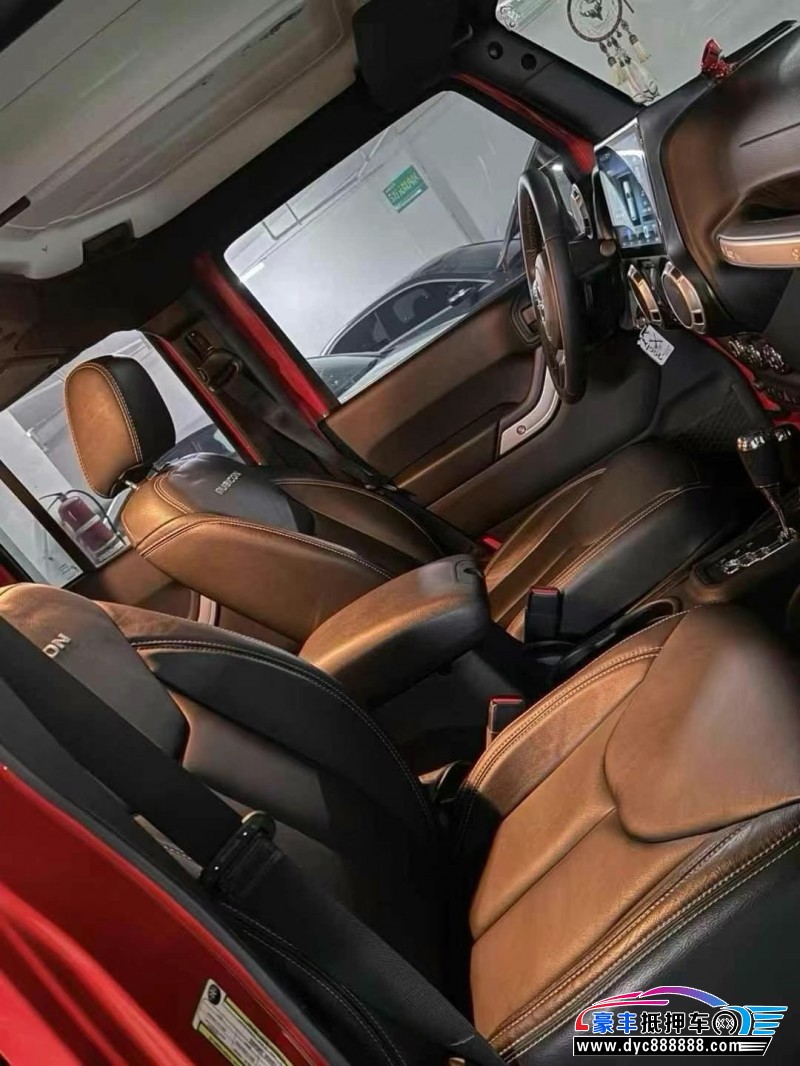 18年Jeep牧马人轿车抵押车出售