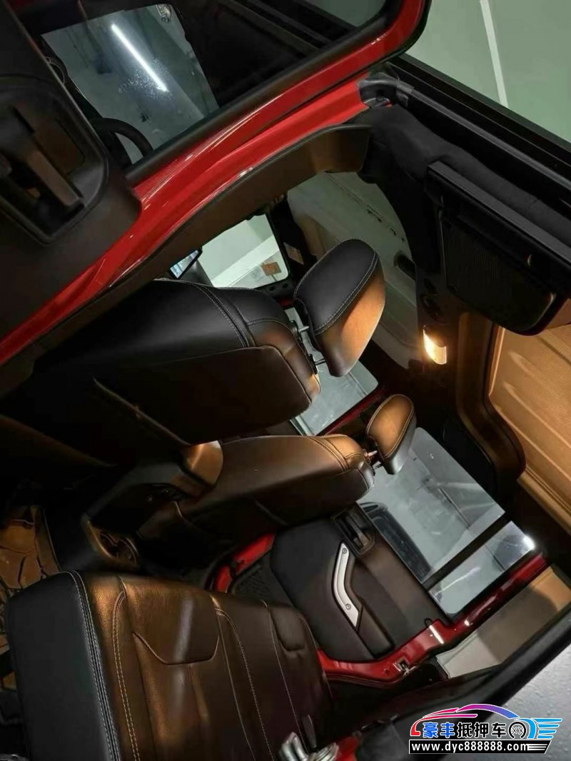 18年Jeep牧马人轿车抵押车出售