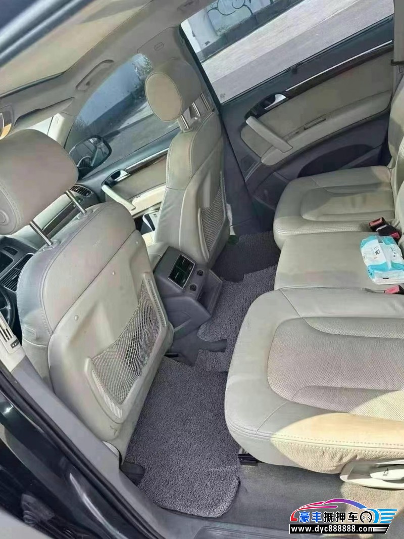 10年奥迪Q7SUV抵押车出售