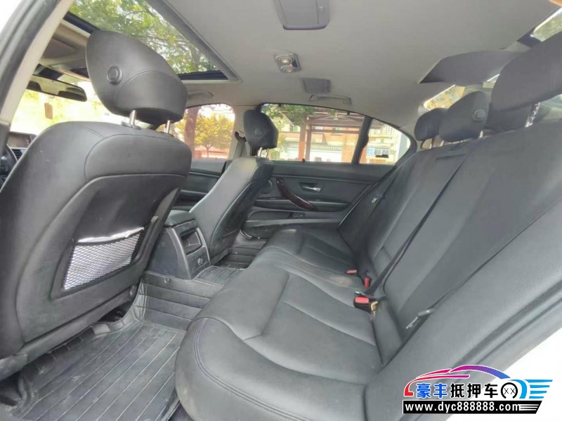 13年宝马3系轿车抵押车出售