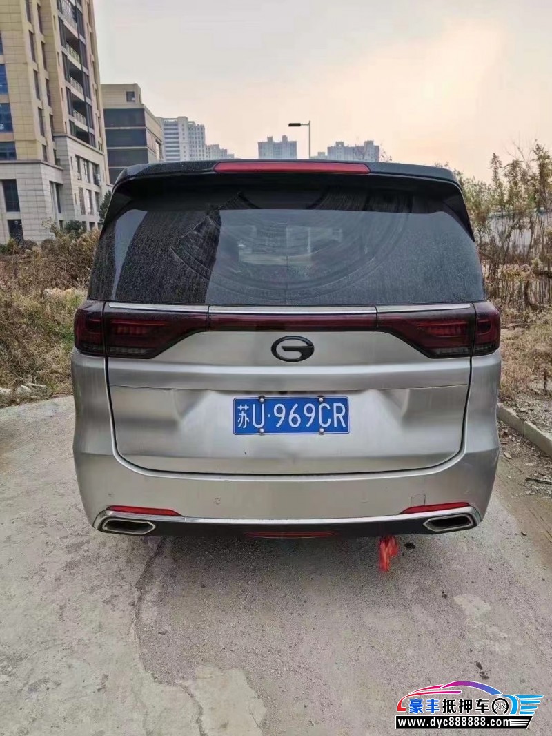 18年传祺M8轿车抵押车出售