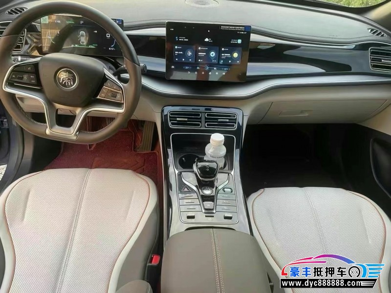 24年比亚迪秦轿车抵押车出售