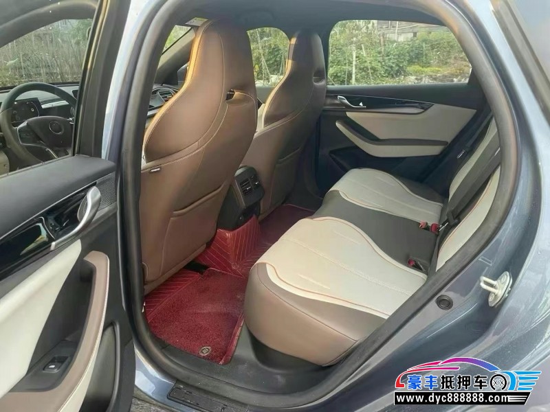 24年比亚迪秦轿车抵押车出售