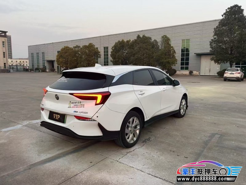 24年别克微蓝轿车抵押车出售